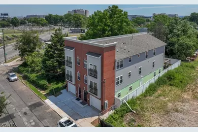 34 Garibaldi Ave, Newark, NJ 07114 - Photo 1