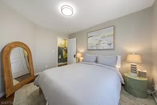 34 Garibaldi Ave, Newark, NJ 07114 - Photo 19