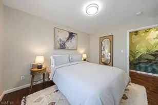 34 Garibaldi Ave, Newark, NJ 07114 - Photo 13