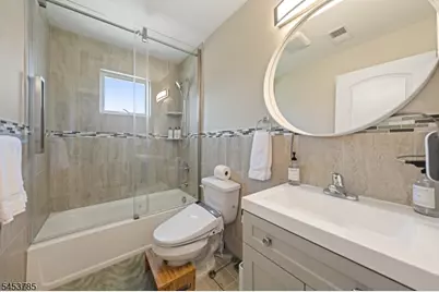 34 Garibaldi Ave, Newark, NJ 07114 - Photo 15