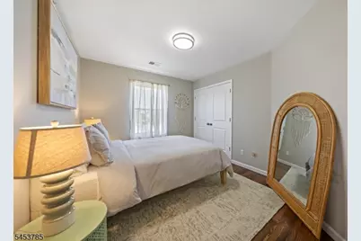 34 Garibaldi Ave, Newark, NJ 07114 - Photo 29