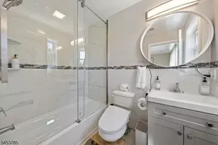 34 Garibaldi Ave, Newark, NJ 07114 - Photo 21