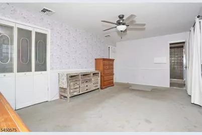 62 Molinari Dr, Wanaque, NJ 07465 - Photo 21