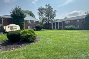 42 A3Woodedge Ave, Edison Twp., NJ 08817 - Photo 13