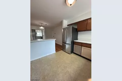 42 A3Woodedge Ave, Edison Twp., NJ 08817 - Photo 5