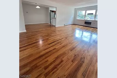 42 A3Woodedge Ave, Edison Twp., NJ 08817 - Photo 3