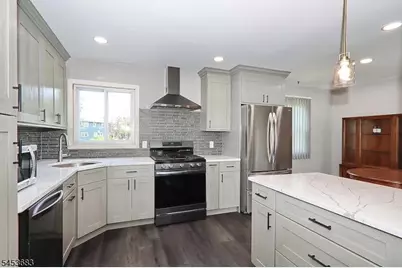3328 Beverly Rd, South Plainfield, NJ 07080 - Photo 5