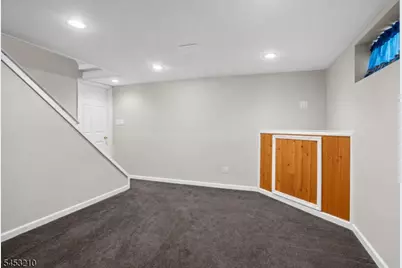 5 Sally St, Bloomingdale, NJ 07403 - Photo 23
