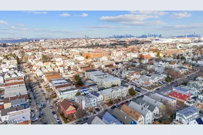 84 W 3rd St, Bayonne, NJ 07002 - Photo 31