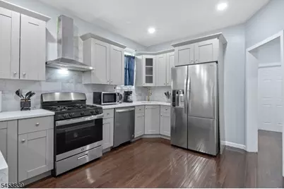 84 W 3rd St, Bayonne, NJ 07002 - Photo 7