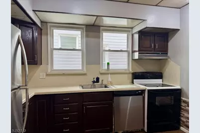 145 Maple St #11, Kearny, NJ 07032 - Photo 3