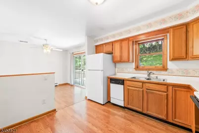65 Prospect Point Rd, Jefferson Township, NJ 07849 - Photo 11
