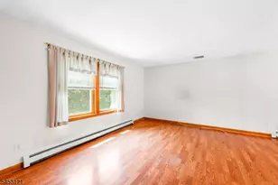 65 Prospect Point Rd, Jefferson Township, NJ 07849 - Photo 5