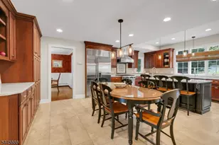87 Peachtree Rd, Bernards Township, NJ 07920 - Photo 13