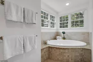 87 Peachtree Rd, Bernards Township, NJ 07920 - Photo 25