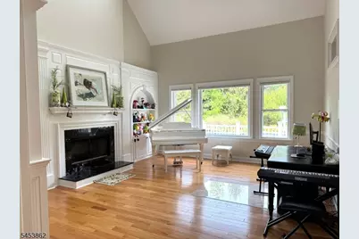 2 Glencree Ln, Clinton Township, NJ 08833 - Photo 17