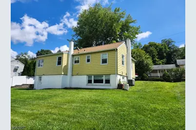 11 Bullens Ave, Wayne, NJ 07470 - Photo 5