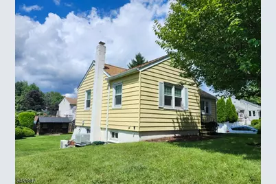 11 Bullens Ave, Wayne, NJ 07470 - Photo 3