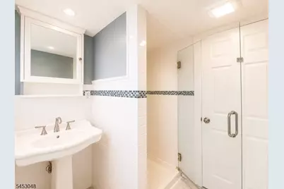 2 Cloverhill Pl #1, Montclair, NJ 07042 - Photo 31
