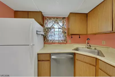 150 Maple Ave, Woodland Park, NJ 07424 - Photo 11