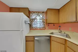 150 Maple Ave, Woodland Park, NJ 07424 - Photo 11