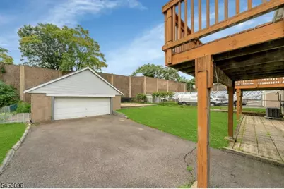 150 Maple Ave, Woodland Park, NJ 07424 - Photo 39