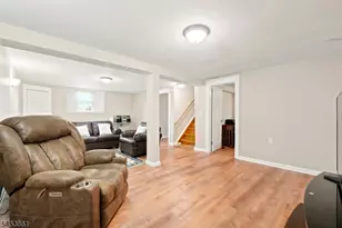 565 Grace Ave, Phillipsburg, NJ 08865 - Photo 35