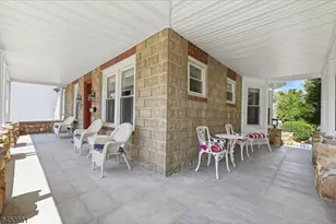 565 Grace Ave, Phillipsburg, NJ 08865 - Photo 5