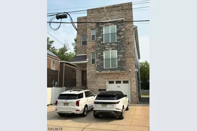 1019 Laura St, Elizabeth, NJ 07201 - Photo 1