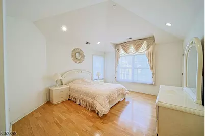 604 Turlington Ct #234, Livingston, NJ 07039 - Photo 23