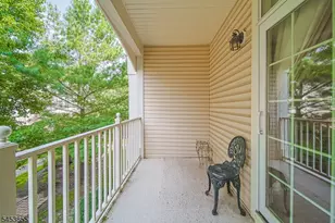 604 Turlington Ct, Livingston, NJ 07039 - Photo 33