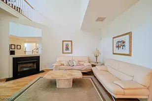 604 Turlington Ct, Livingston, NJ 07039 - Photo 9