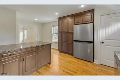 51 Summit Ave, Unit A, Chatham, NJ 07928 - Photo 11