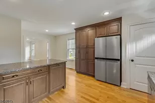 51 Summit Ave Unit, Chatham, NJ 07928 - Photo 11