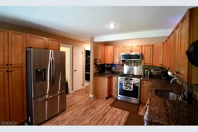 5 Woodlawn Dr, Andover Township, NJ 07821 - Photo 9