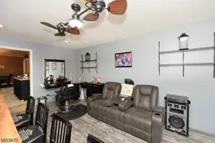 5 Woodlawn Dr, Andover Township, NJ 07821 - Photo 9