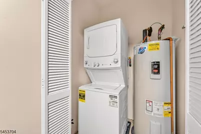 62-64 W Main St #204, Somerville, NJ 08876 - Photo 11
