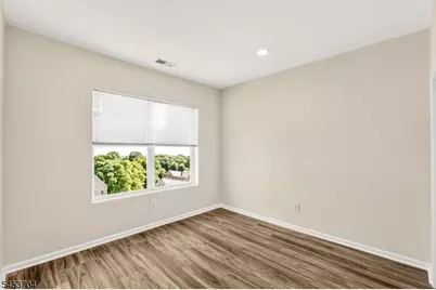 62-64 W Main St #204, Somerville, NJ 08876 - Photo 17