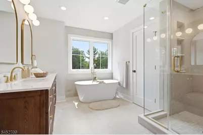 4 Dorrien Rd, Livingston, NJ 07039 - Photo 17