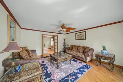2 Birchwood Ct, East Hanover Township, NJ 07936 - Photo 7