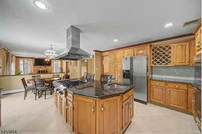 2 Birchwood Ct, East Hanover Township, NJ 07936 - Photo 15