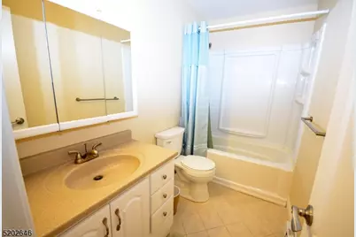 117 Overlook Dr, Union Township, NJ 08809 - Photo 11