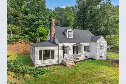 28 Dogwood Ln, Washington Township, NJ 07882 - Photo 1