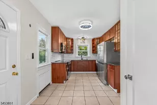 28 Dogwood Ln, Washington Township, NJ 07882 - Photo 5