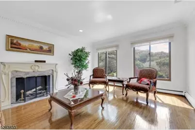 60 Ivy Pl, Wayne, NJ 07470 - Photo 7
