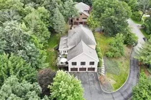 60 Ivy Pl, Wayne, NJ 07470 - Photo 1