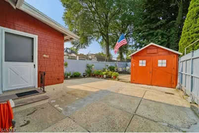 406 3rd Ave W, Newark, NJ 07107 - Photo 31