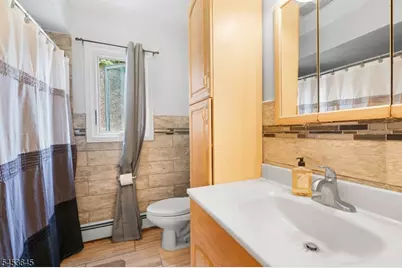 1 Mary Ave, Woodland Park, NJ 07424 - Photo 11