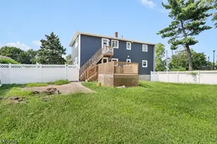 1 Mary Ave, Woodland Park, NJ 07424 - Photo 27