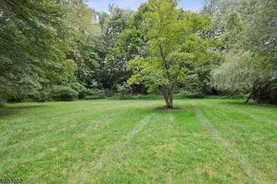 37 Kings Rd, Chatham, NJ 07928 - Photo 5